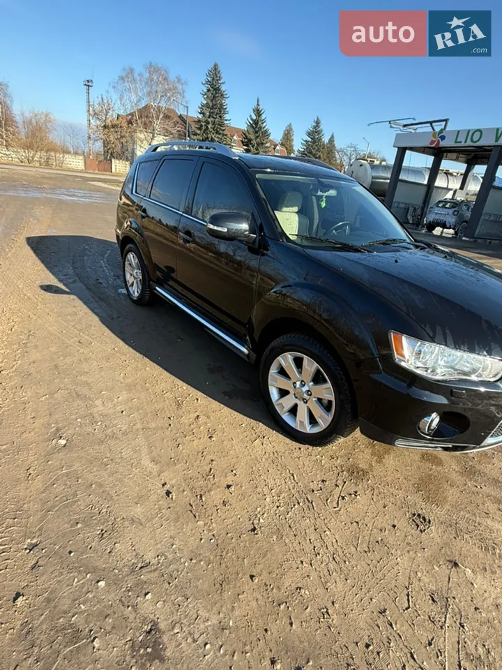 2010 Mitsubishi Outlander - мініатюра 18