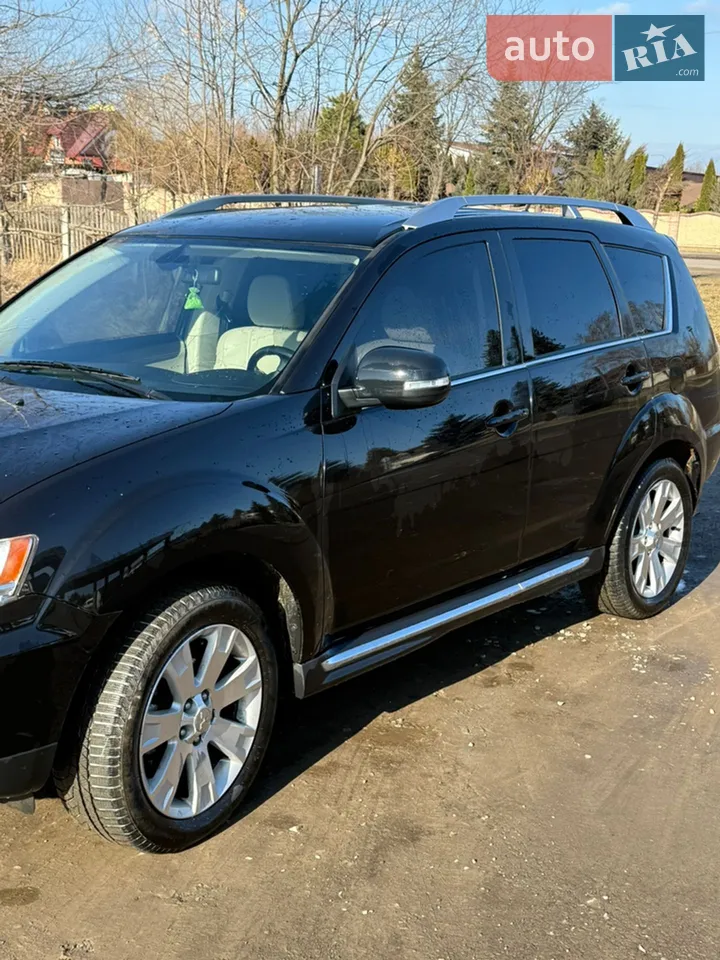 2010 Mitsubishi Outlander - мініатюра 20
