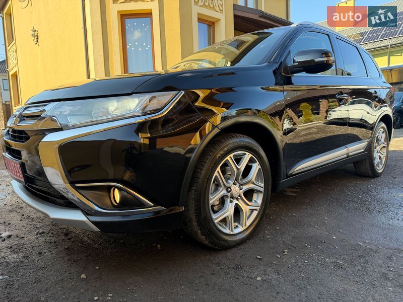 Mitsubishi Outlander 2016