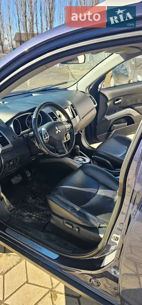 Mitsubishi Outlander 2008 VIN JMBXLCW6W8Z007613 фото оголошення 16 з 47