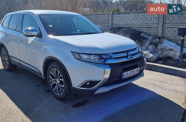 Позашляховик / Кросовер Mitsubishi Outlander 2013 в Коростишеві