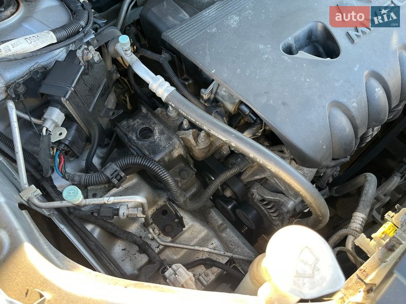 Внедорожник / Кроссовер Mitsubishi Outlander 2013 в Луцке