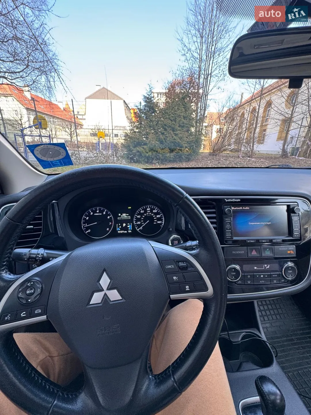 2014 Mitsubishi Outlander - мініатюра 10