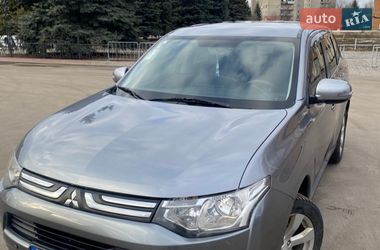 Внедорожник / Кроссовер Mitsubishi Outlander 2012 в Лозовой