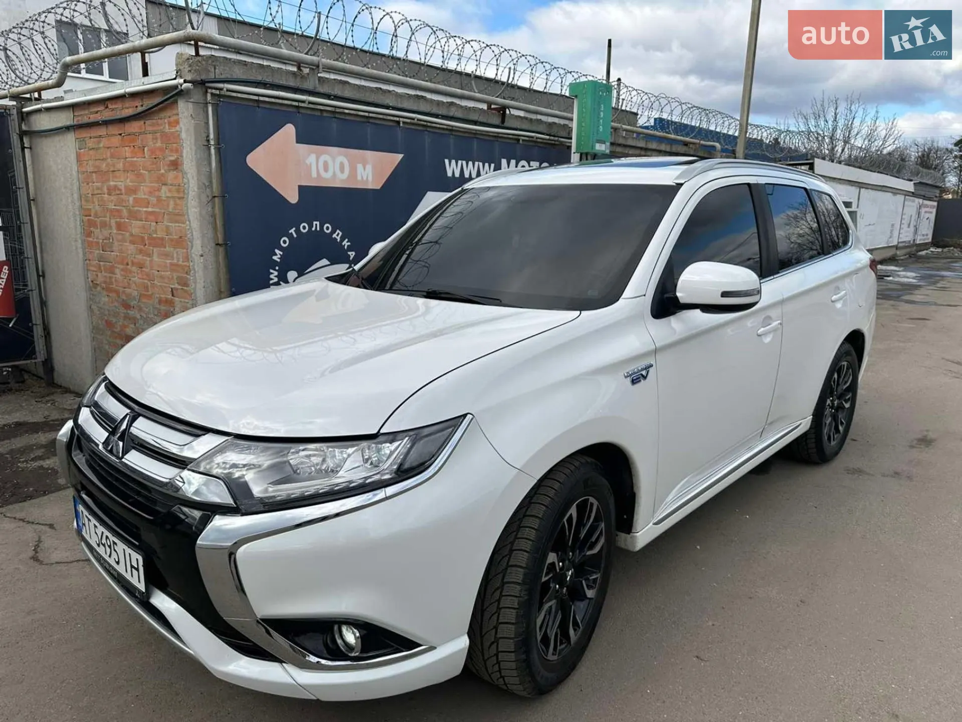 2017 Mitsubishi Outlander - мініатюра 26