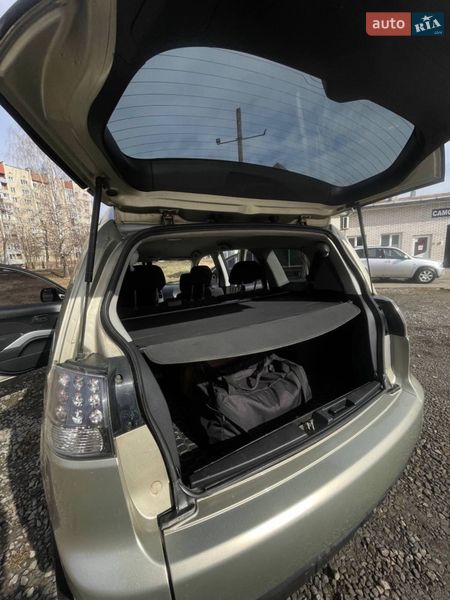 Внедорожник / Кроссовер Mitsubishi Outlander 2008 в Стрые