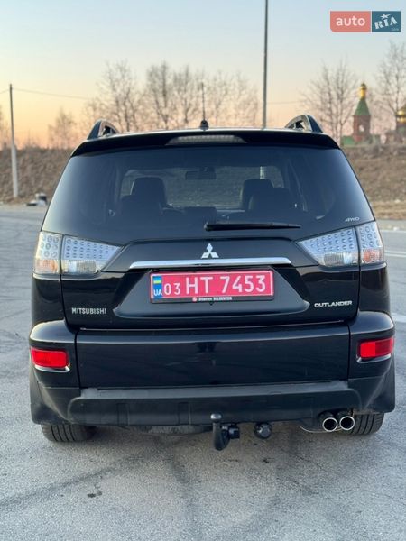 Внедорожник / Кроссовер Mitsubishi Outlander 2011 в Полтаве
