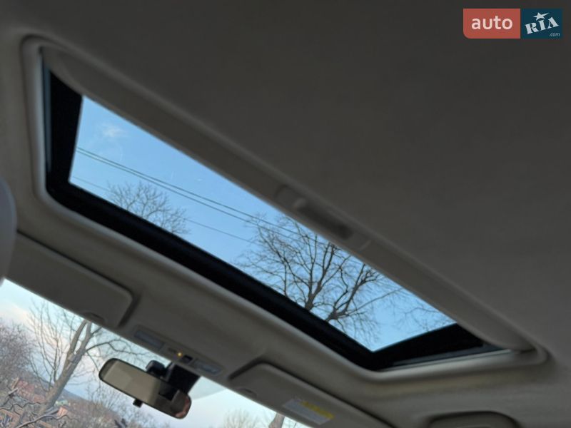 Позашляховик / Кросовер Mitsubishi Outlander 2013 в Дрогобичі