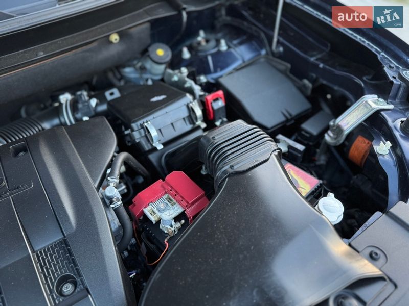 Позашляховик / Кросовер Mitsubishi Outlander 2013 в Дрогобичі