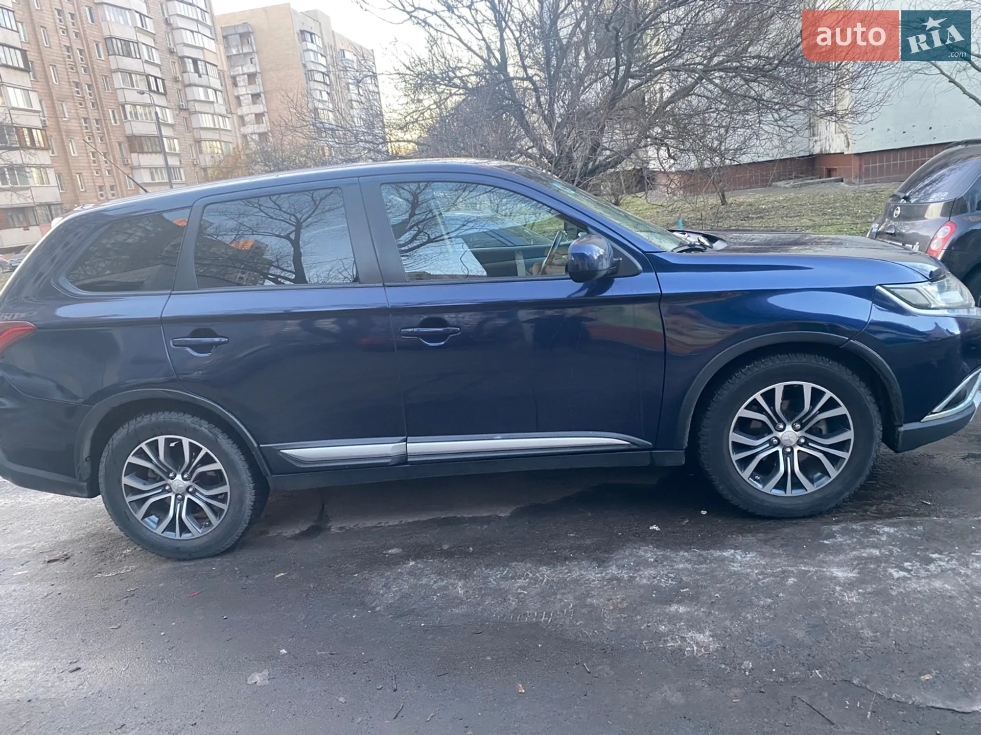 2016 Mitsubishi Outlander - мініатюра 2