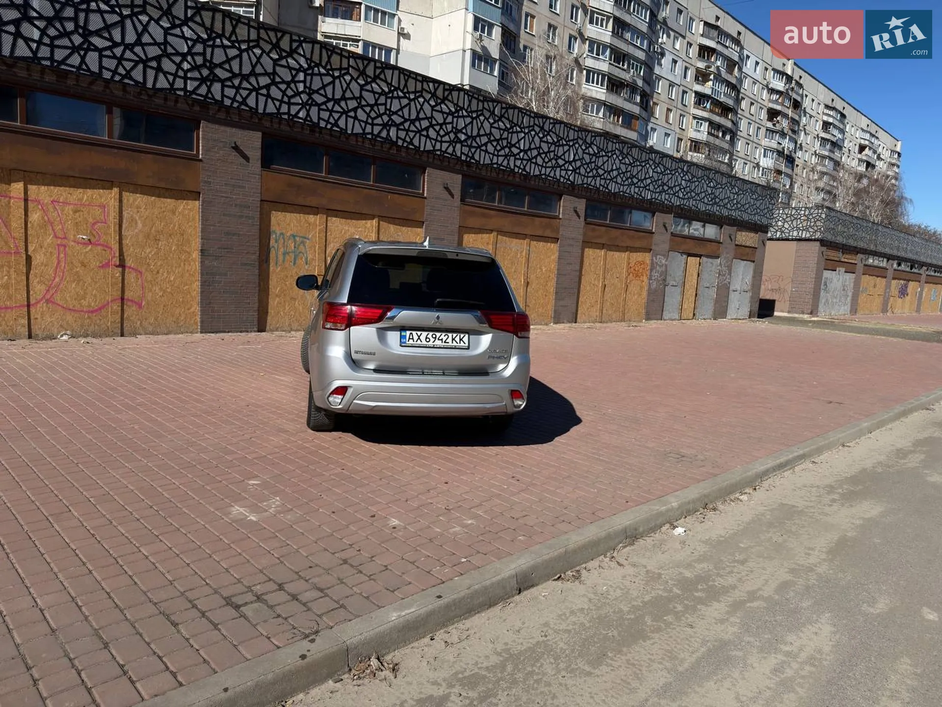 2018 Mitsubishi Outlander - мініатюра 17