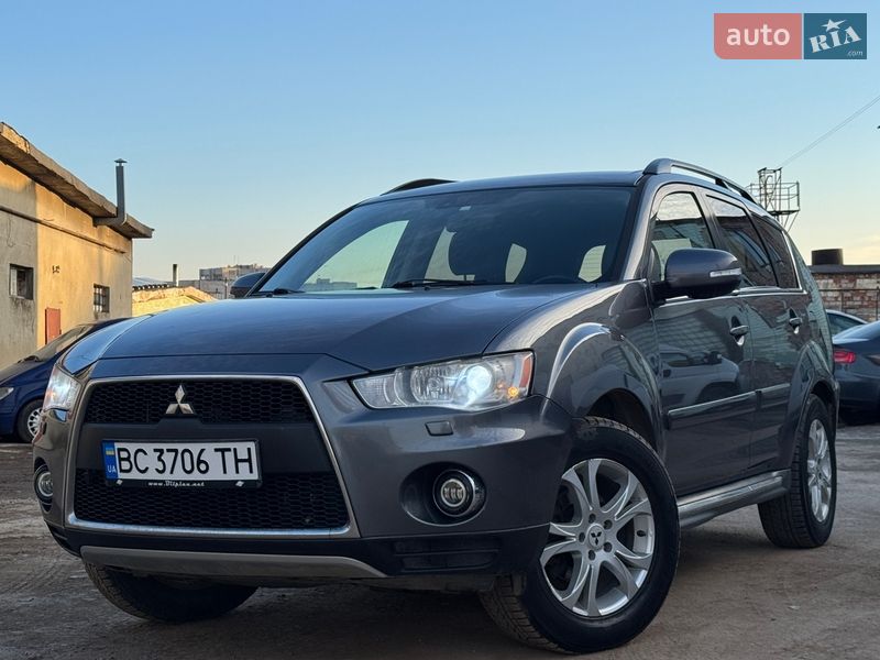 Внедорожник / Кроссовер Mitsubishi Outlander 2011 в Дрогобыче