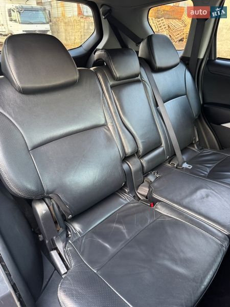 Внедорожник / Кроссовер Mitsubishi Outlander 2011 в Дрогобыче