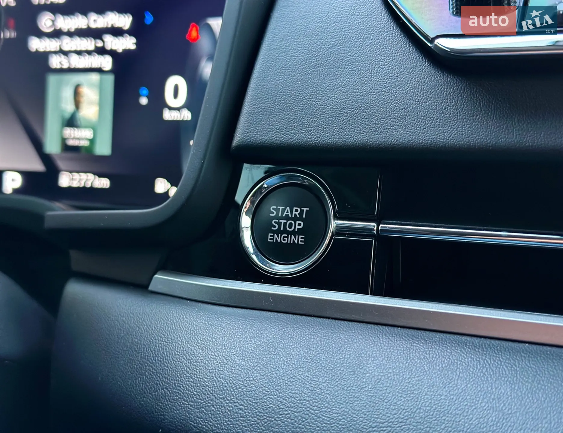 2022 Mitsubishi Outlander - мініатюра 23
