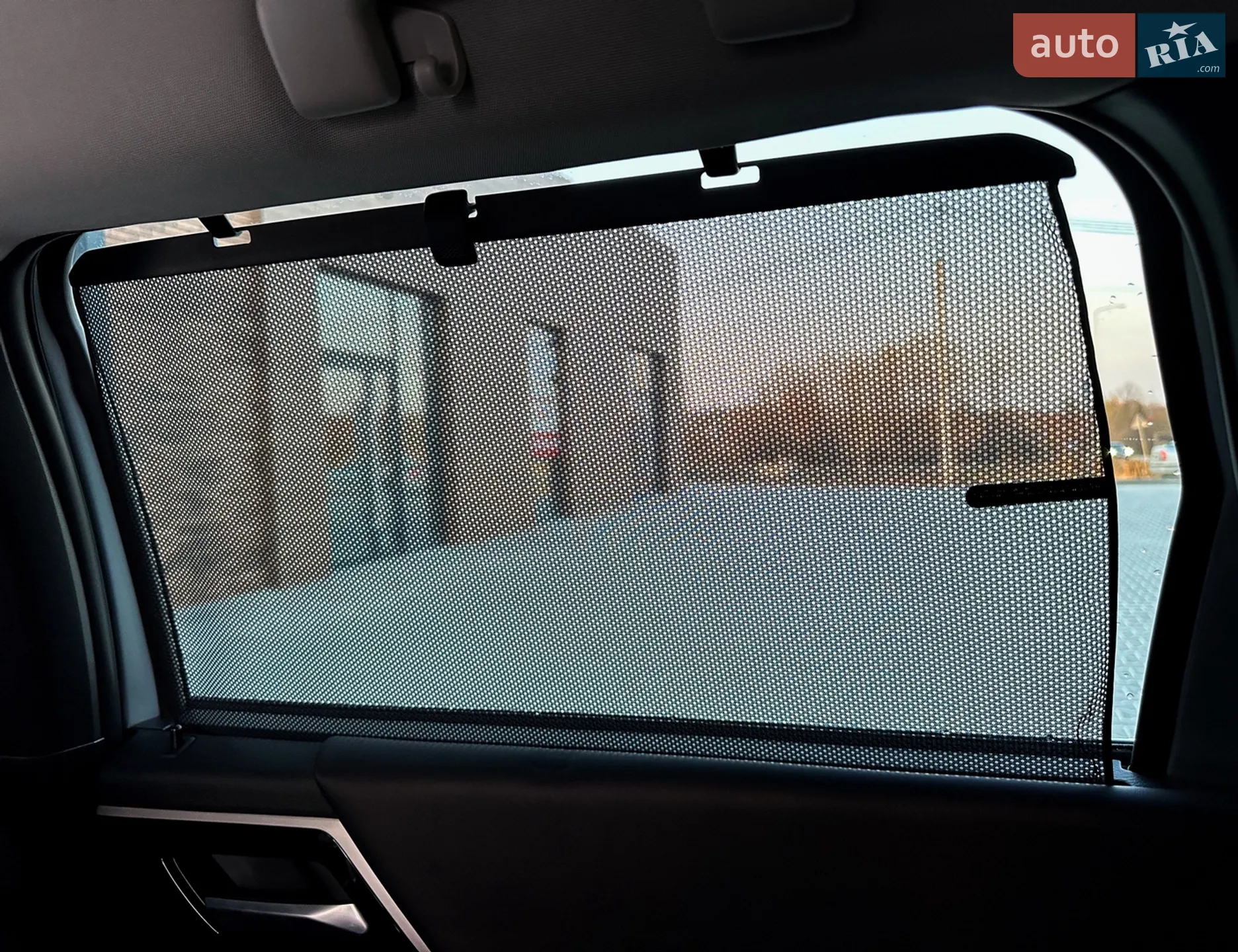 2022 Mitsubishi Outlander - мініатюра 33