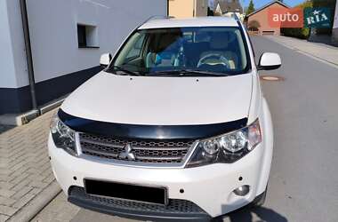 Внедорожник / Кроссовер Mitsubishi Outlander 2008 в Черноморске