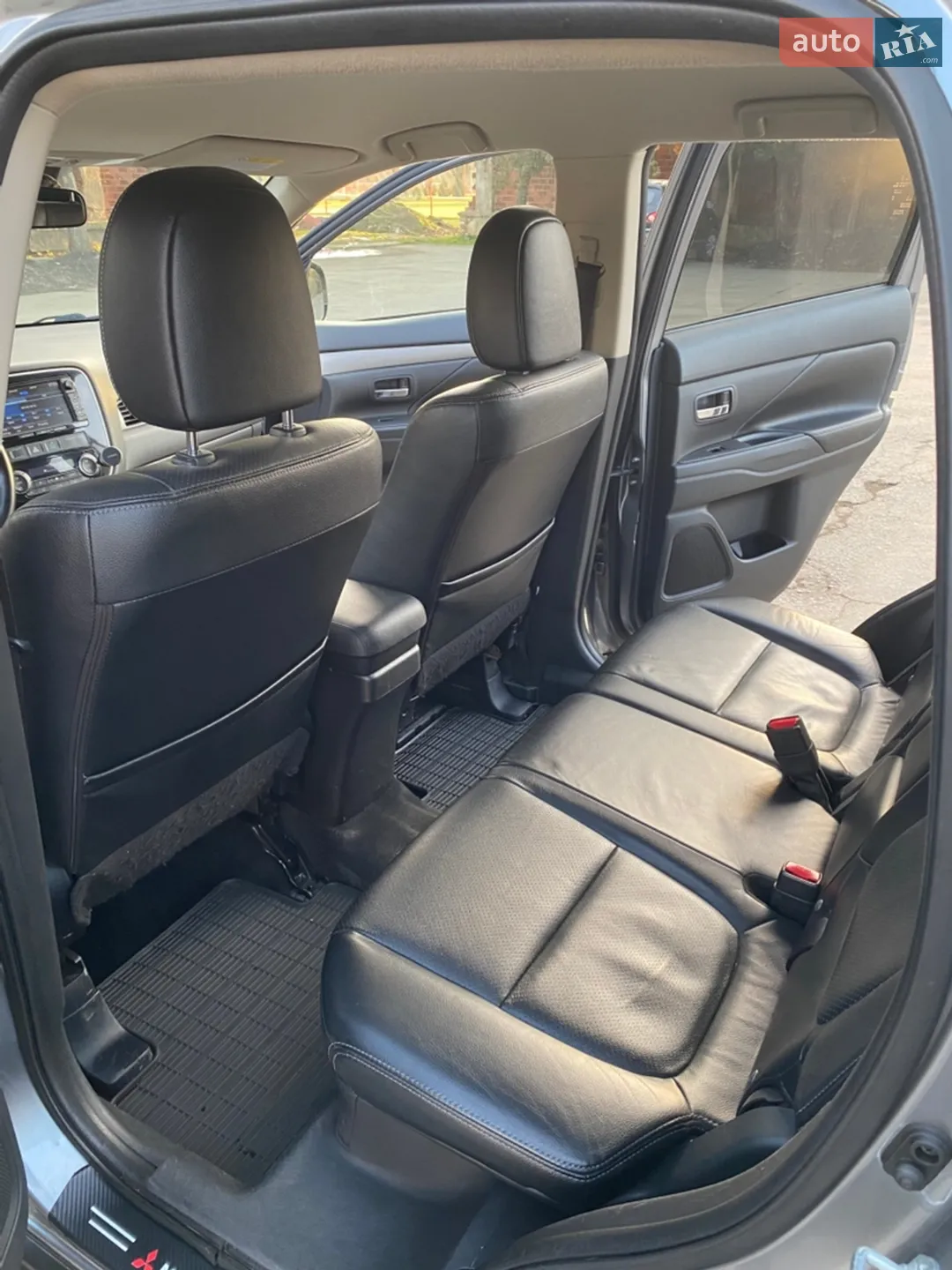 2012 Mitsubishi Outlander - мініатюра 14