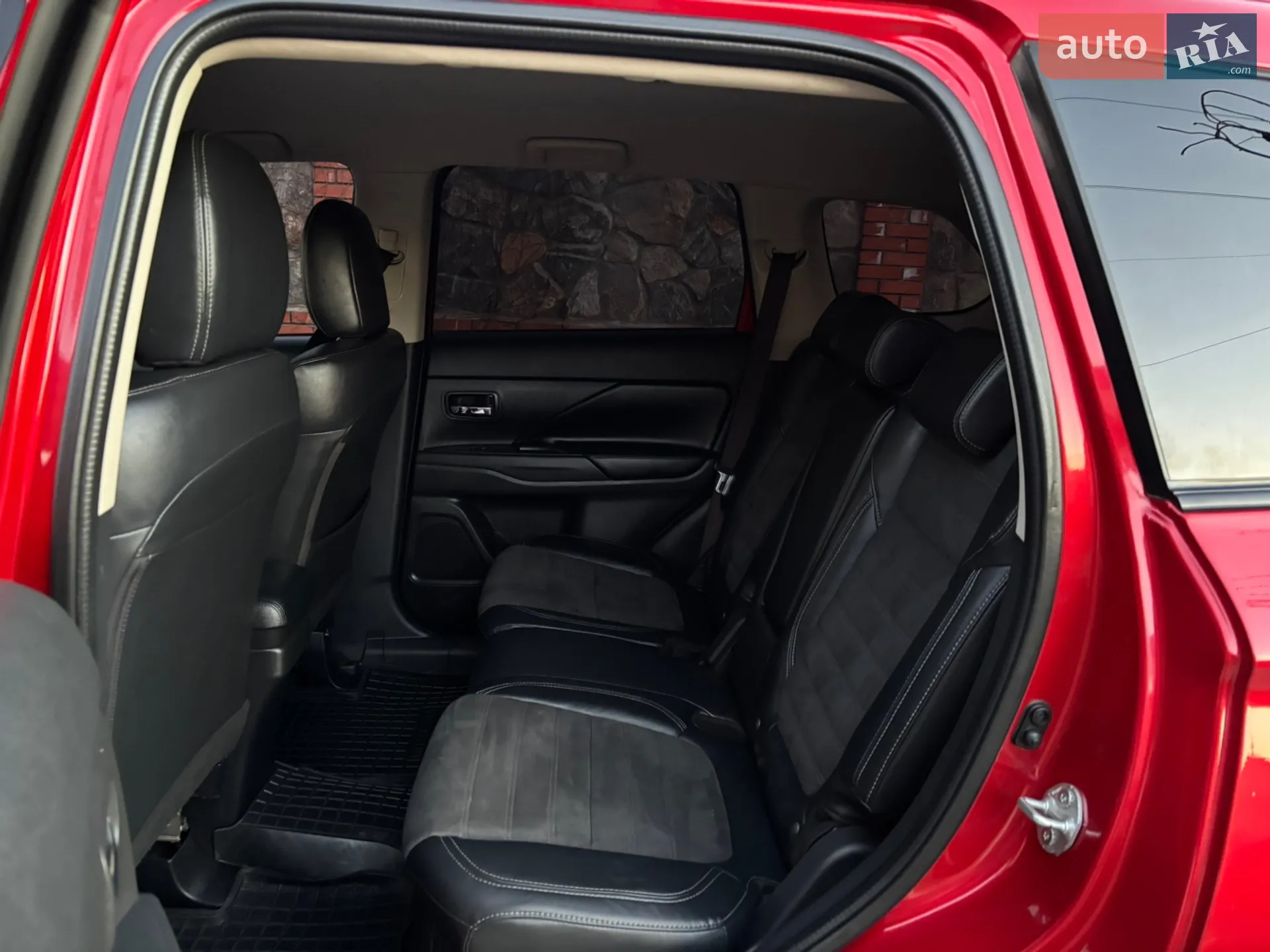 2018 Mitsubishi Outlander - мініатюра 36