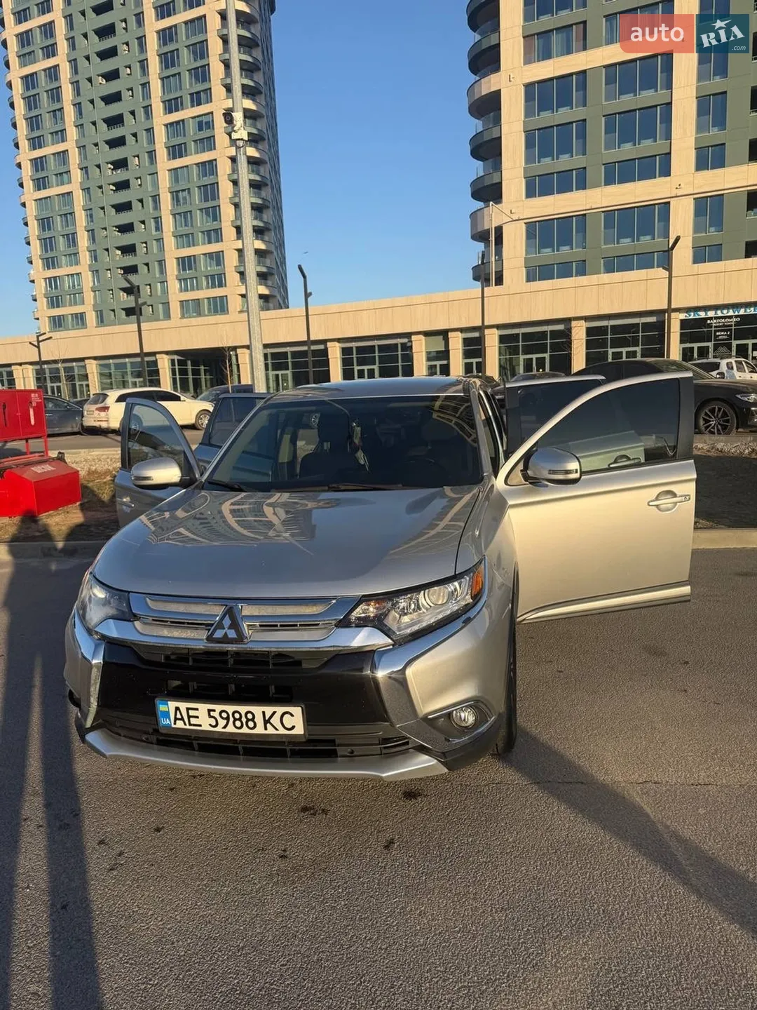 2018 Mitsubishi Outlander - мініатюра 14