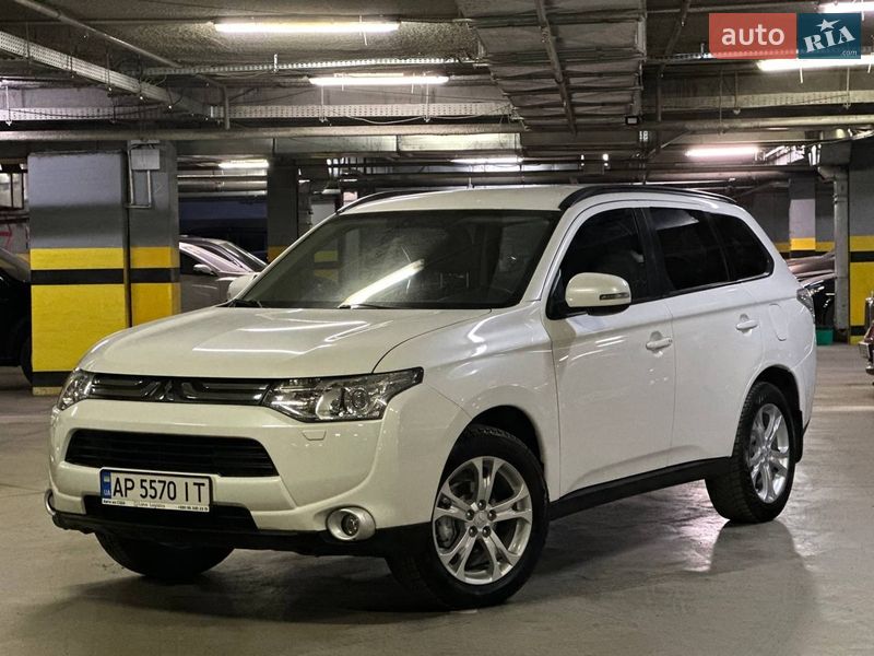 Mitsubishi Outlander 2013