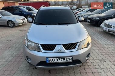 Позашляховик / Кросовер Mitsubishi Outlander 2008 в Тячеві