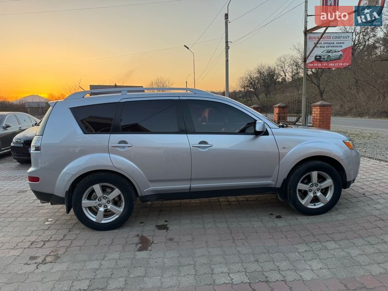 Mitsubishi Outlander 2008