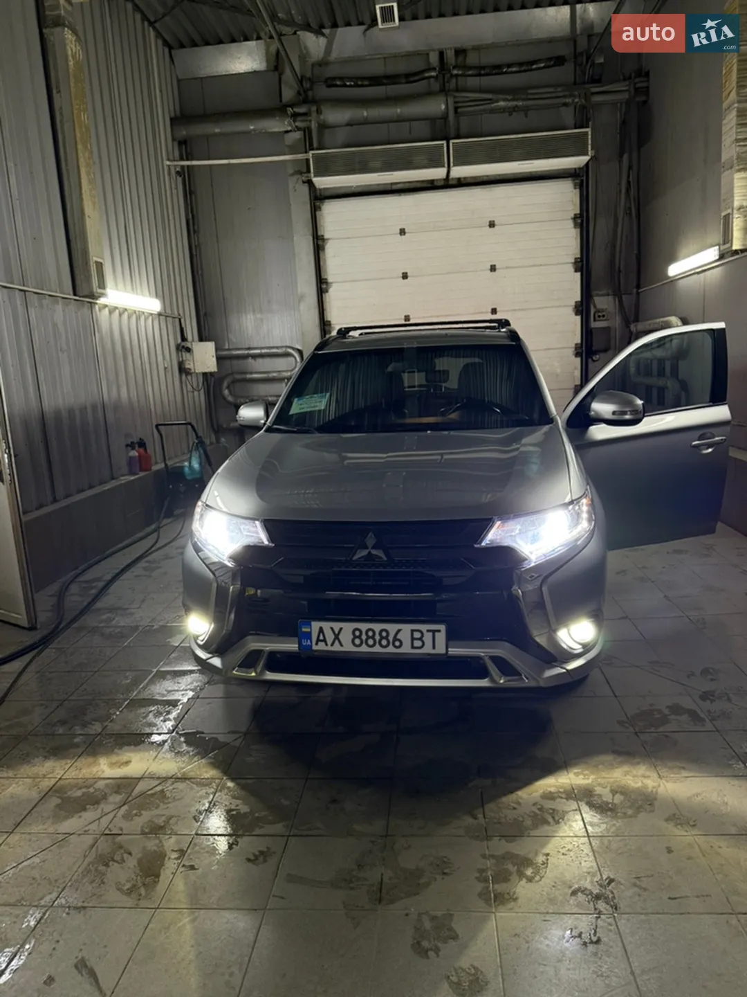 2022 Mitsubishi Outlander - мініатюра 18