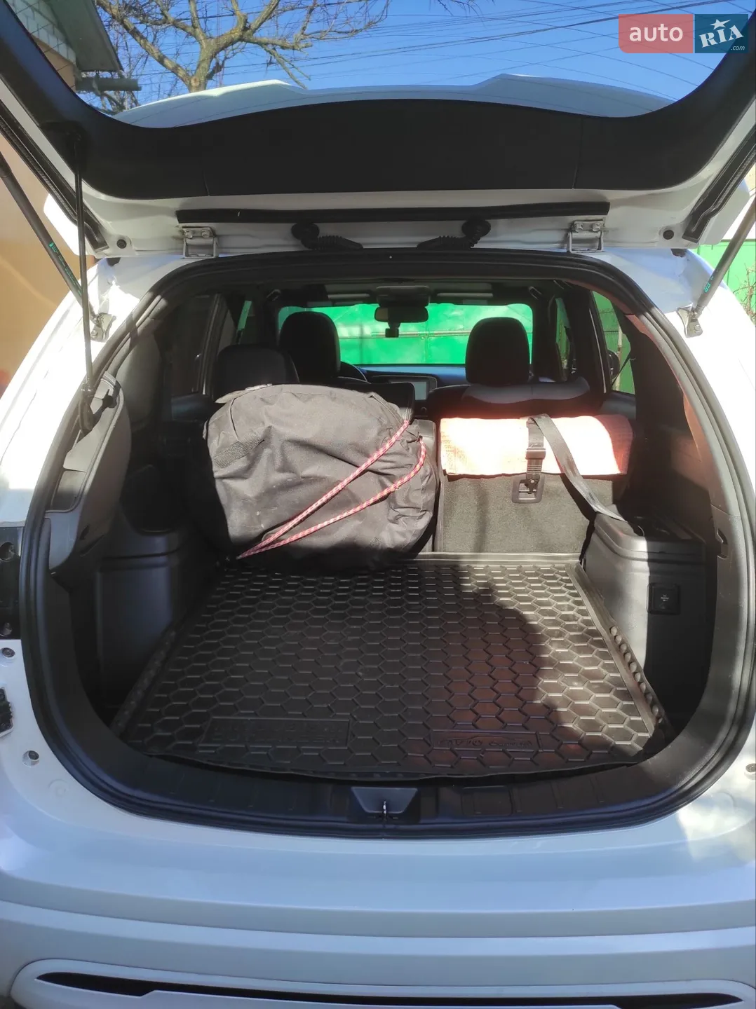 2021 Mitsubishi Outlander - мініатюра 26