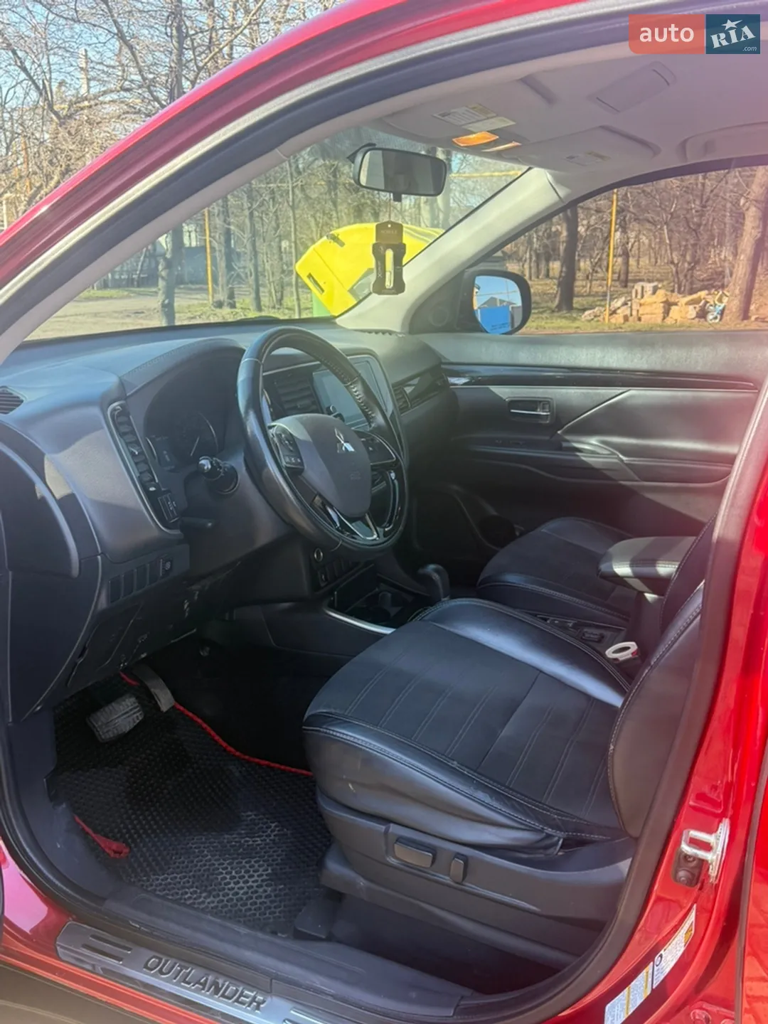 2019 Mitsubishi Outlander - мініатюра 7