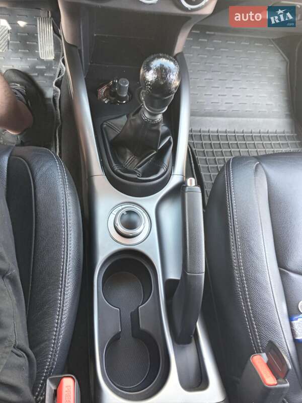 Позашляховик / Кросовер Mitsubishi Outlander 2010 в Тернополі