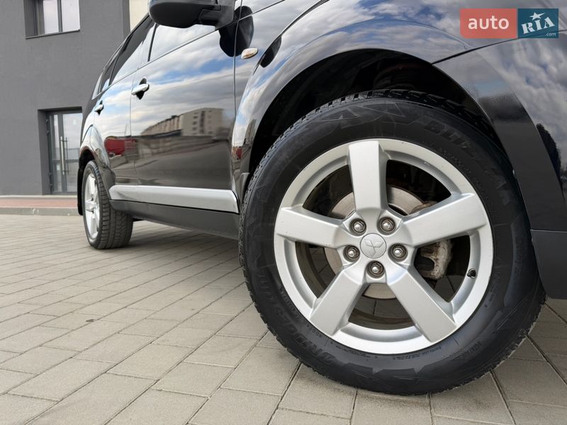 Внедорожник / Кроссовер Mitsubishi Outlander 2008 в Ивано-Франковске