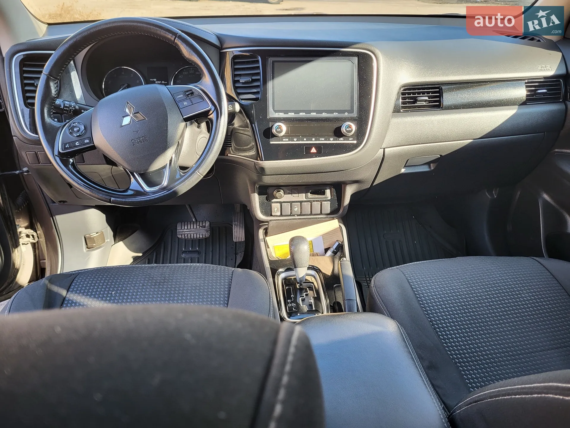 2021 Mitsubishi Outlander - мініатюра 8