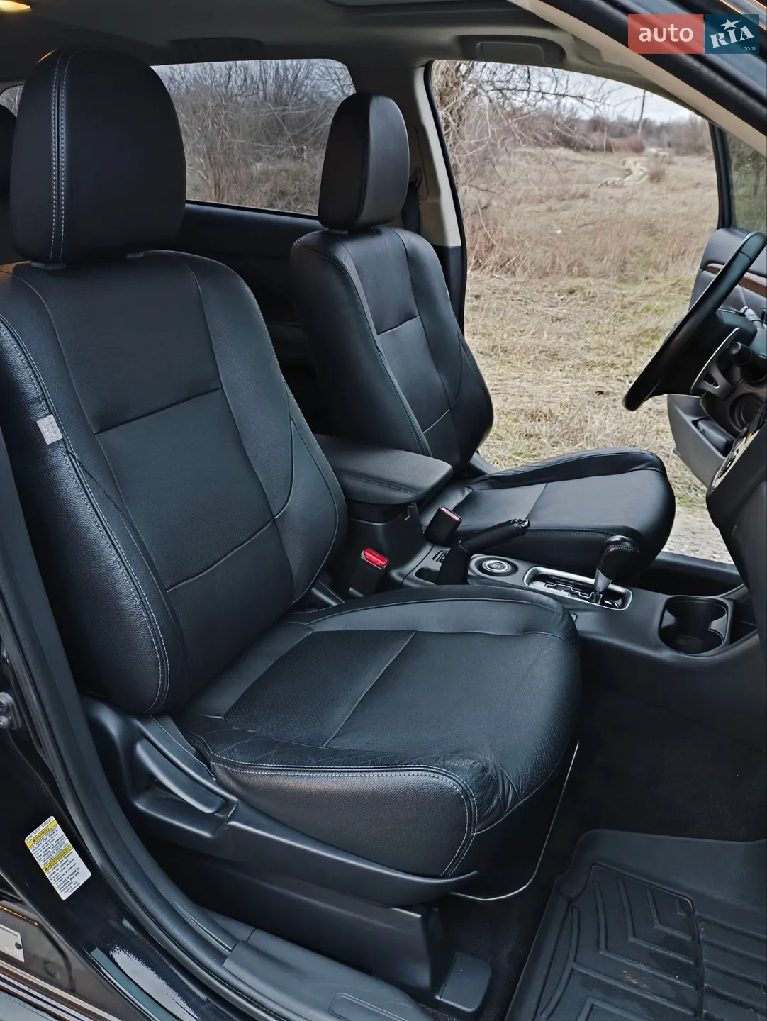 2013 Mitsubishi Outlander - мініатюра 28