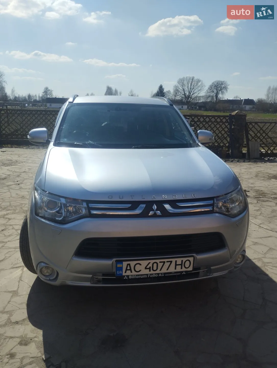 2013 Mitsubishi Outlander - фото 1