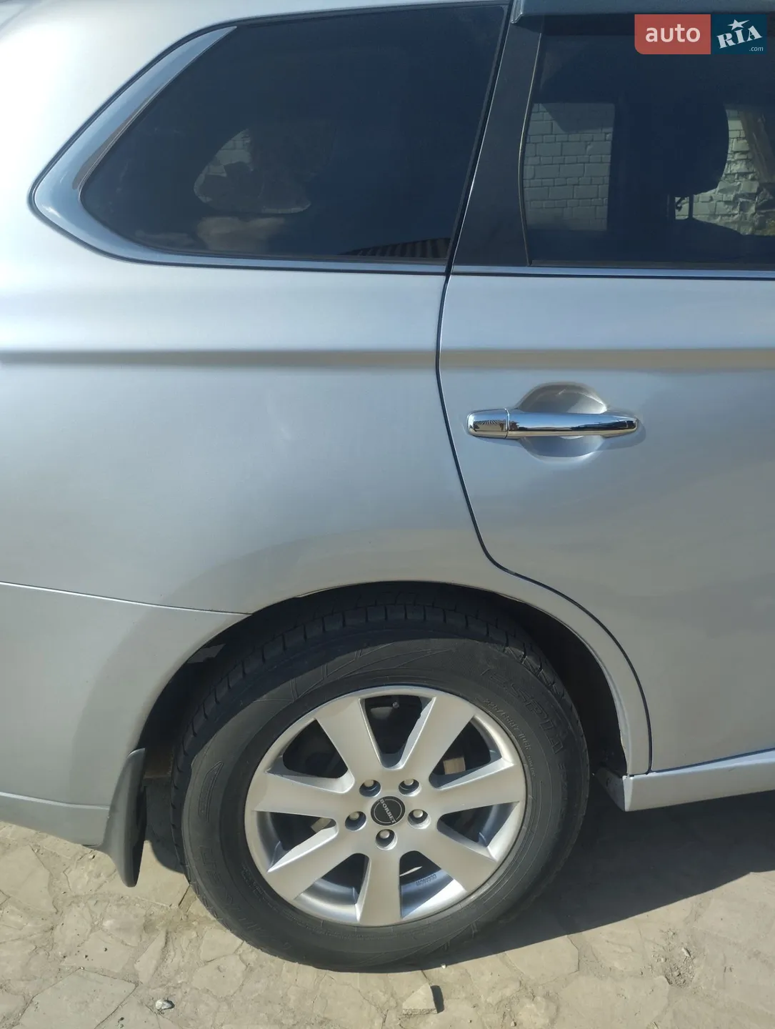 2013 Mitsubishi Outlander - мініатюра 15