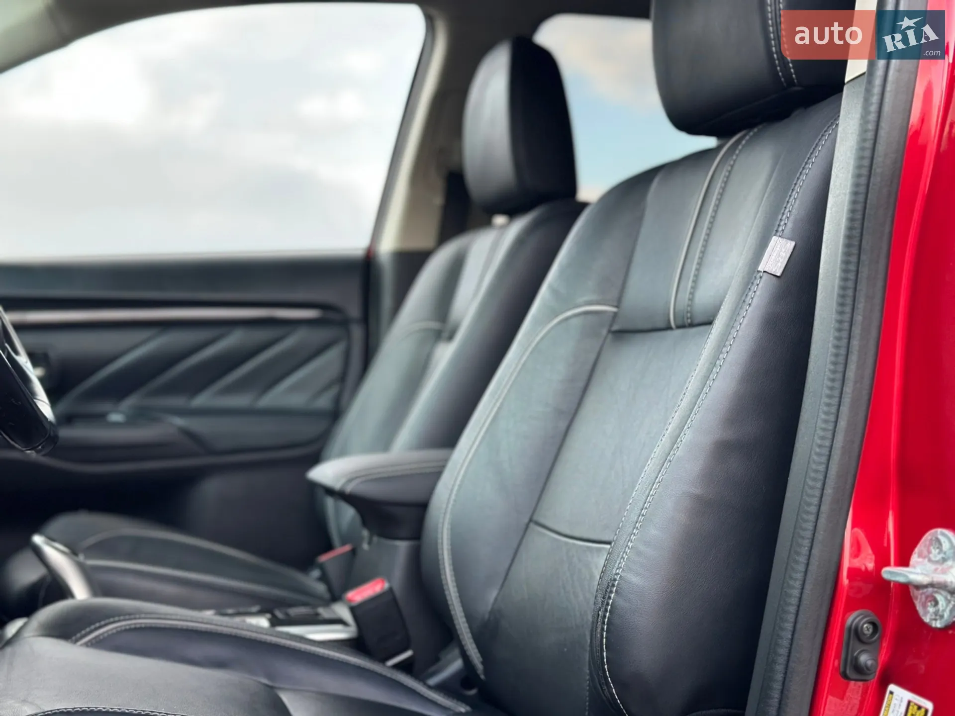 2018 Mitsubishi Outlander - мініатюра 52