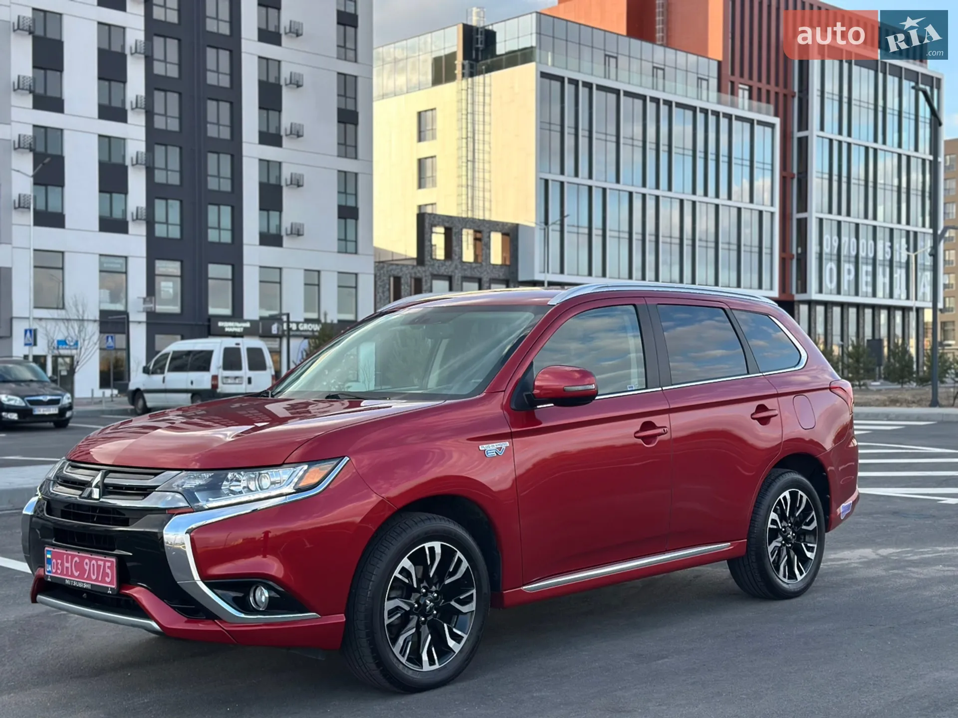 2018 Mitsubishi Outlander - мініатюра 10