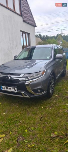 Mitsubishi Outlander 2018