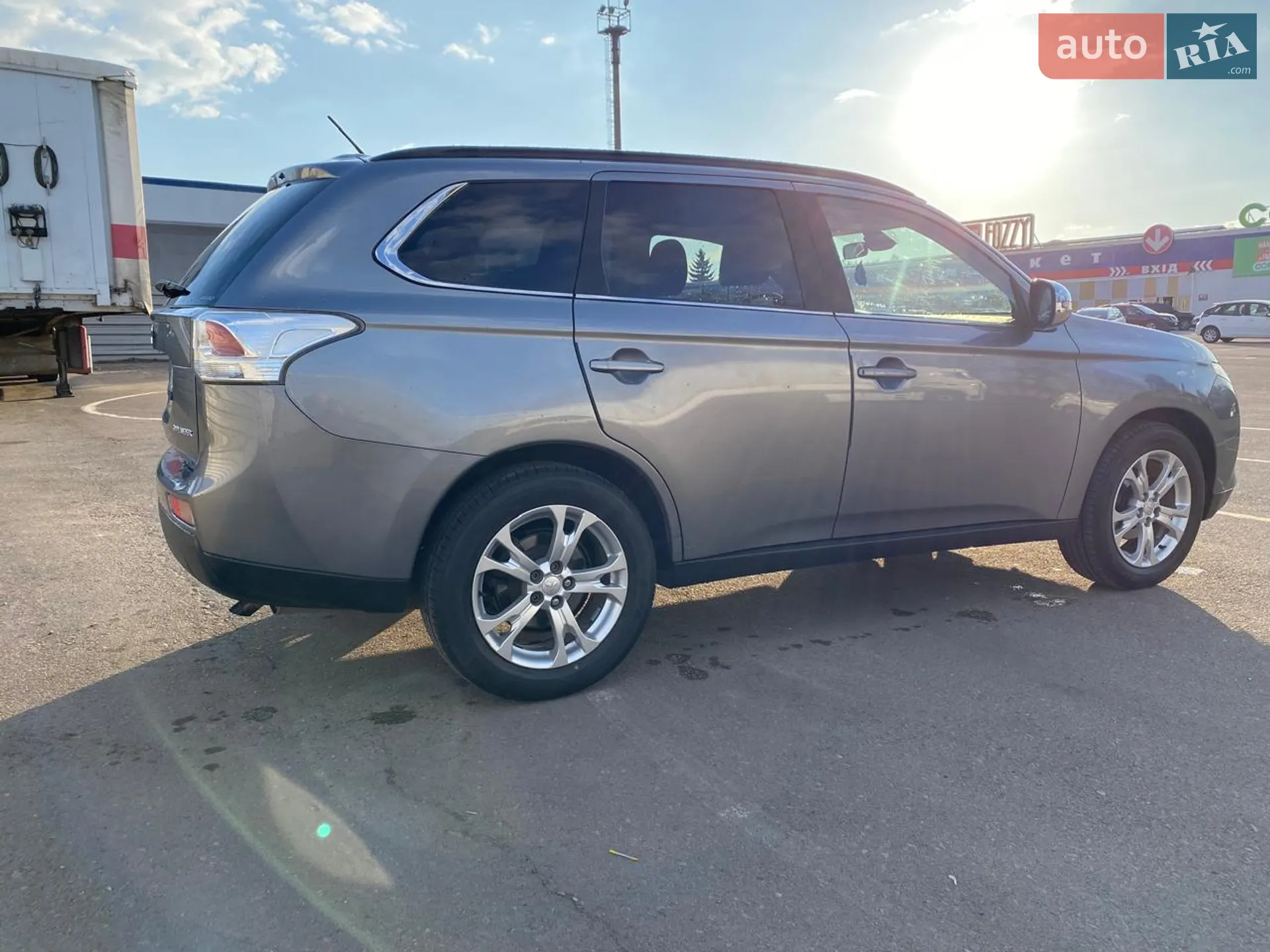 2013 Mitsubishi Outlander - мініатюра 6