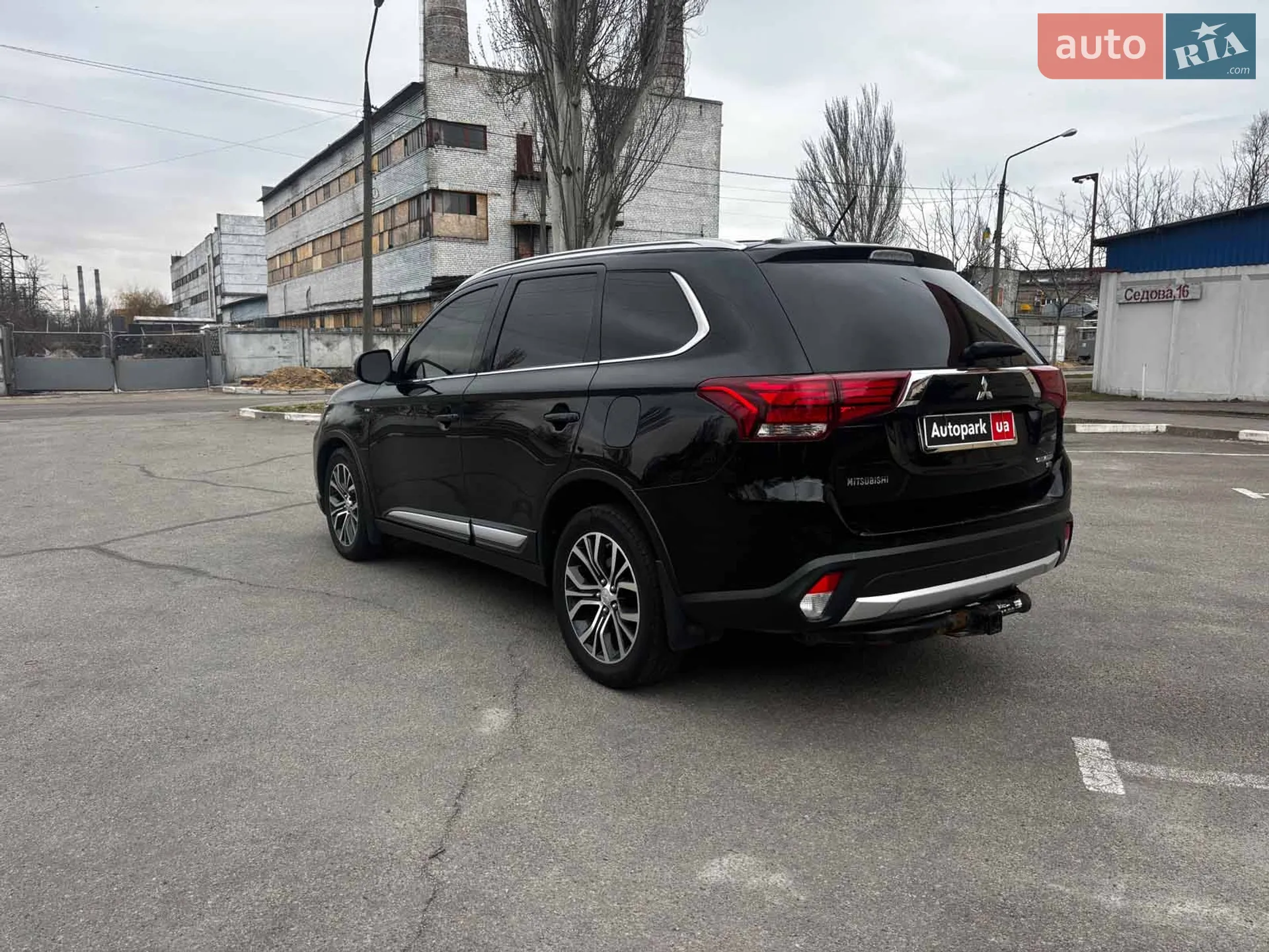 2015 Mitsubishi Outlander - мініатюра 3