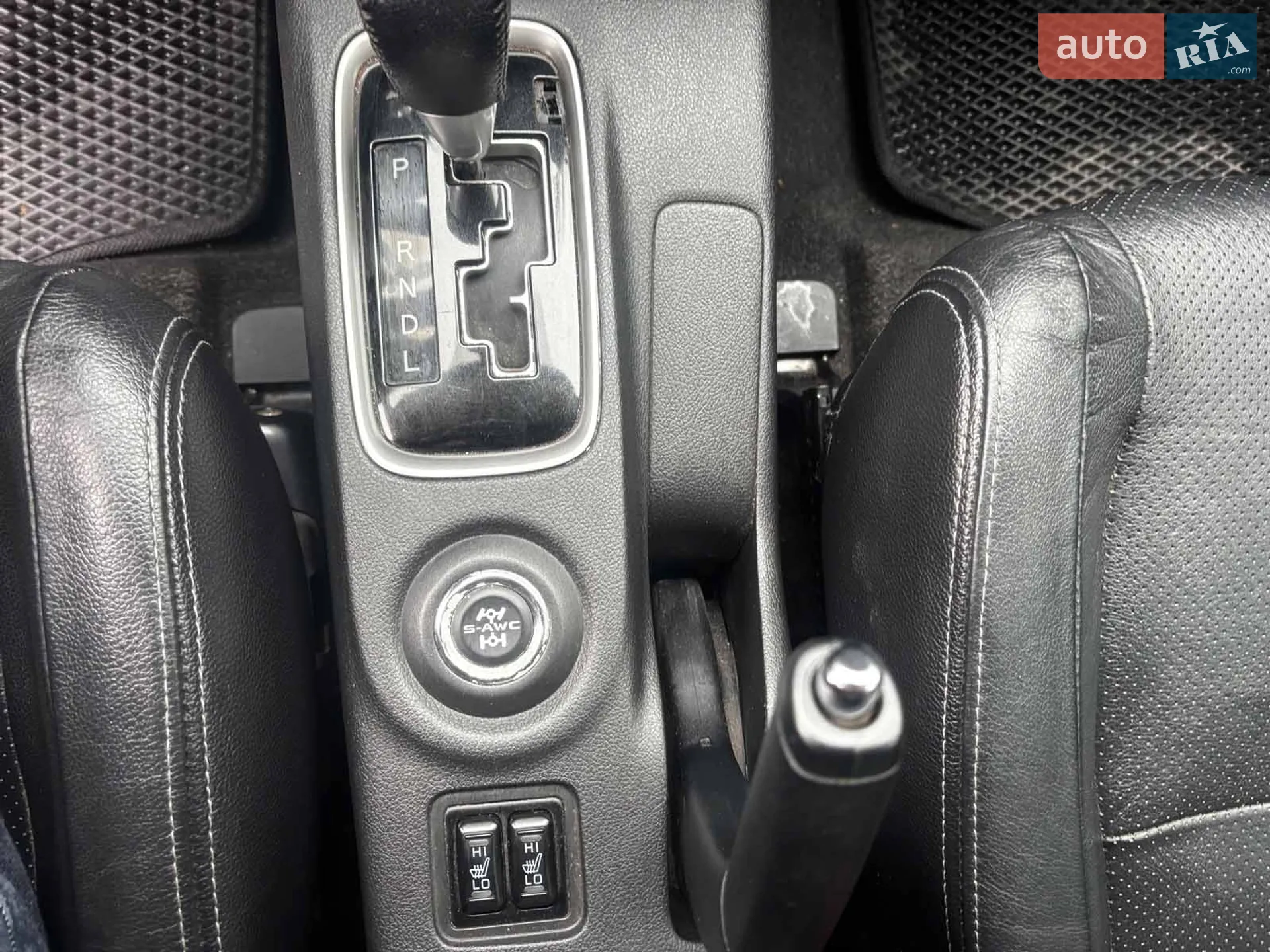 2015 Mitsubishi Outlander - мініатюра 25