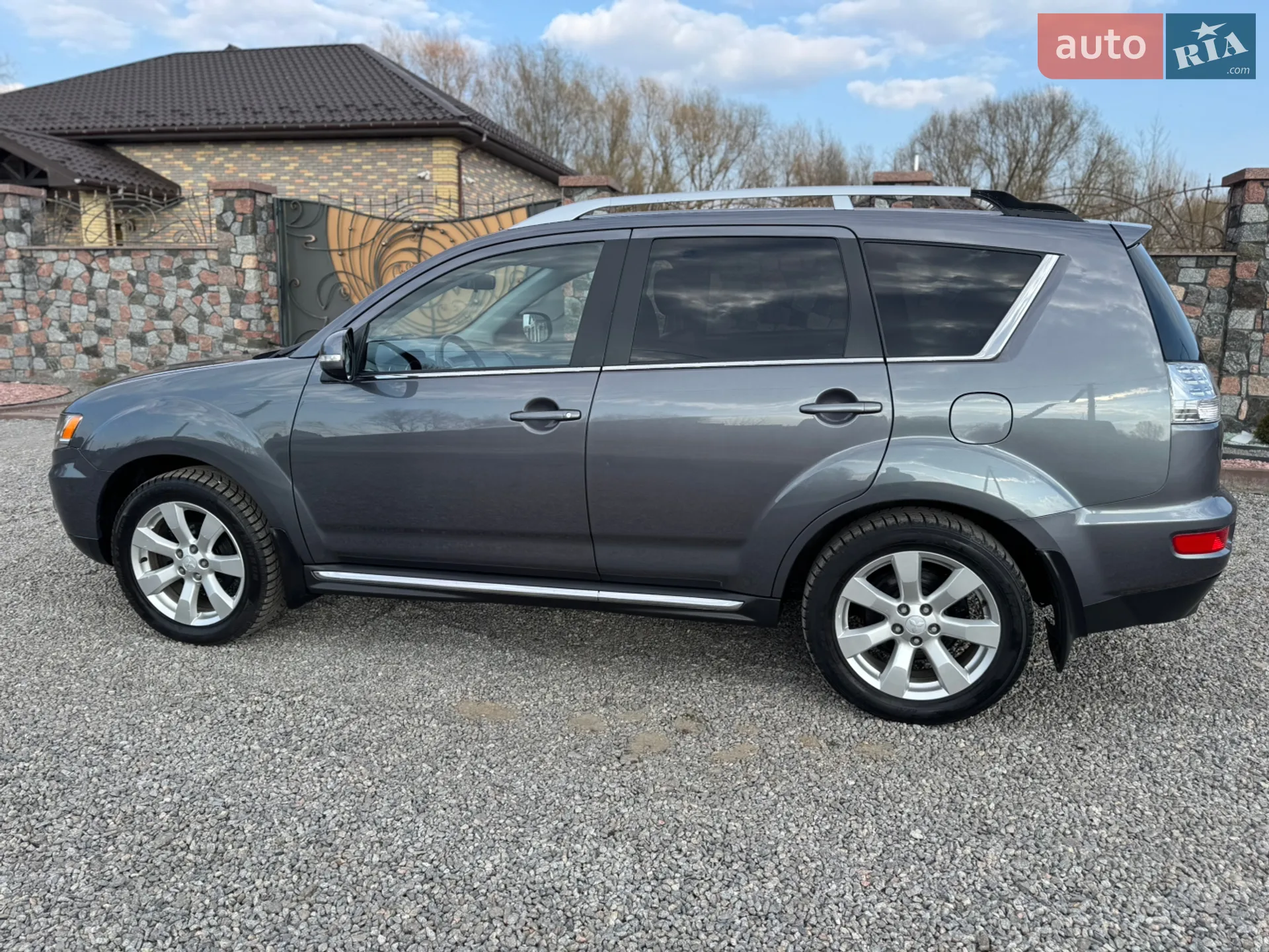 2010 Mitsubishi Outlander - мініатюра 19