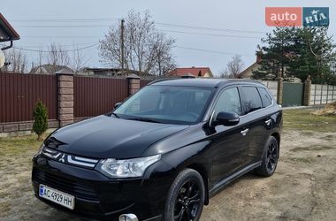Позашляховик / Кросовер Mitsubishi Outlander 2013 в Камені-Каширському