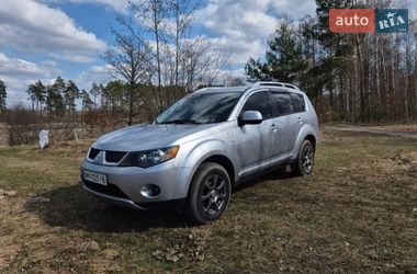 Позашляховик / Кросовер Mitsubishi Outlander 2008 в Коростені