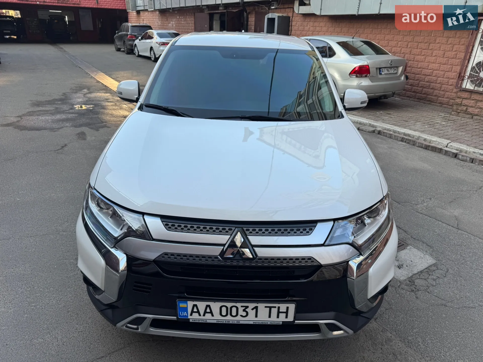 2019 Mitsubishi Outlander - мініатюра 17
