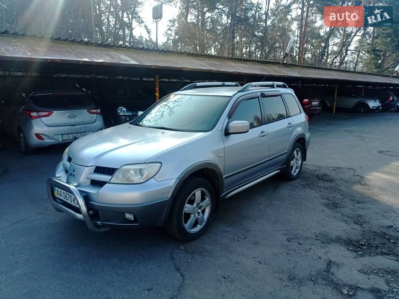 Mitsubishi Outlander 2006