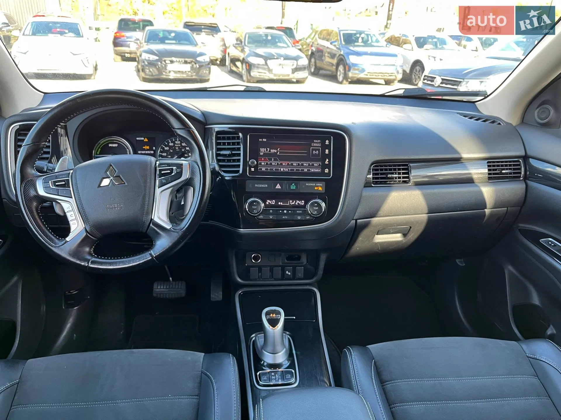 2018 Mitsubishi Outlander - мініатюра 17
