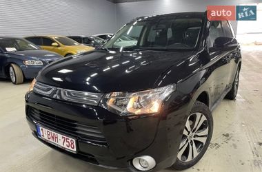 Позашляховик / Кросовер Mitsubishi Outlander 2014 в Стрию