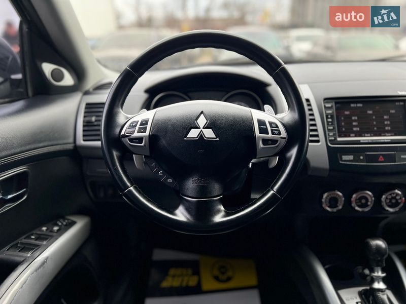 Внедорожник / Кроссовер Mitsubishi Outlander 2010 в Ивано-Франковске