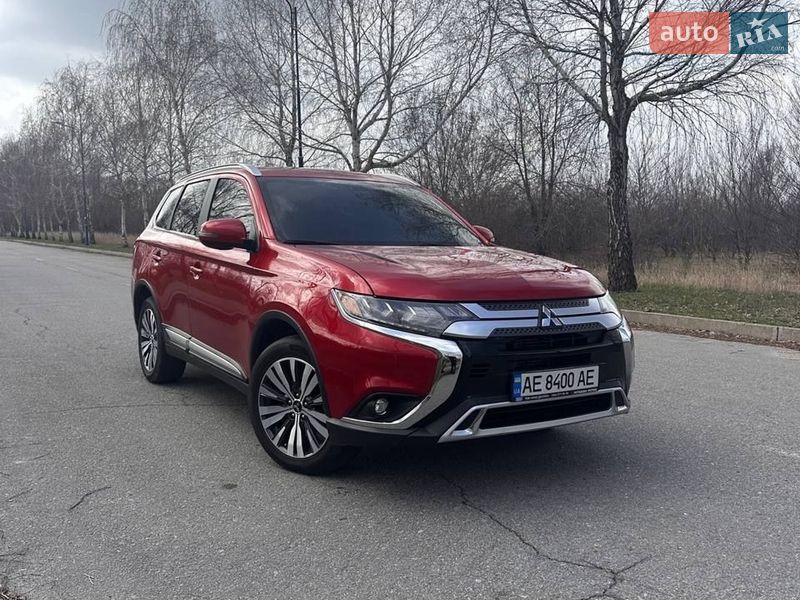 Mitsubishi Outlander 2018